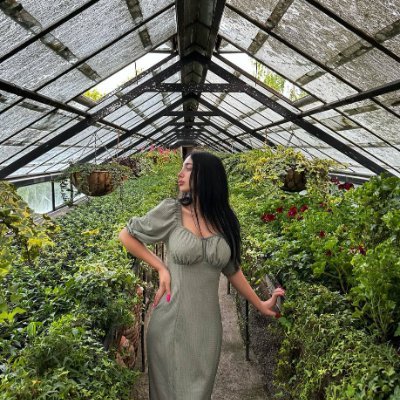 coco20255's profile picture. Be a confident woman