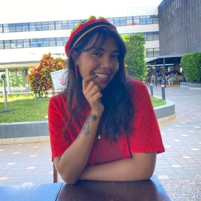 cacophony_a's profile picture. quão forte é aquele que tem certeza de que é amado