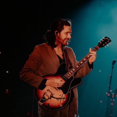 fomoomononono's profile picture. Priv for @doingitlegitly || a museum of my other music tastes & an exhibition of all my other personalities