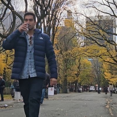 ich_david's profile picture. Al amanecer del quinto día, al salir el sol, vigila el oriente.