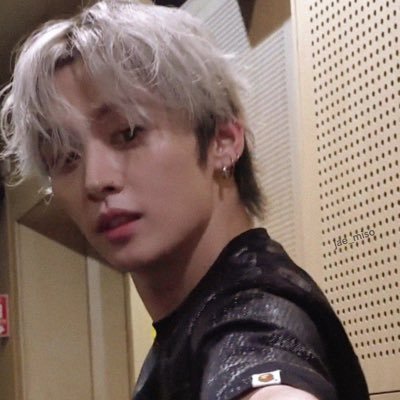 skzsbaby's profile picture. bb stay ♡ DPR ♡ team wang 🌈⃤ #한 -1997 (tenho fobia social)