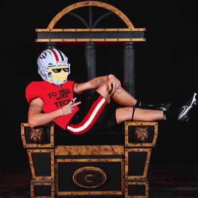 skinnydawg10's profile picture. Get busy hatin or get busy dyin. Twitter jail survivor. #LiveLaughHate Parody