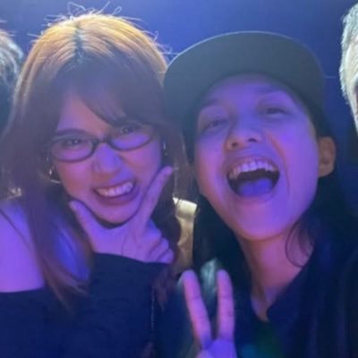 kaeiskyz_'s profile picture. puro @barbiealmalbis ang dinaldal. pagod na multifan. mind your own bilog.