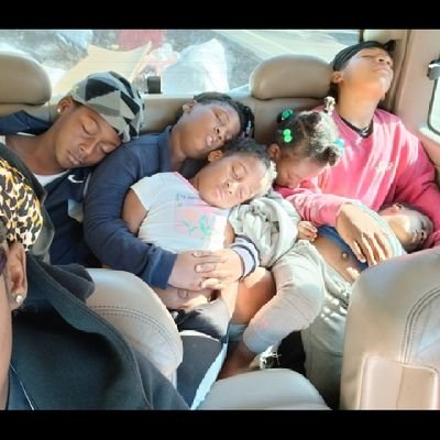 Robinmapp3420's profile picture. 