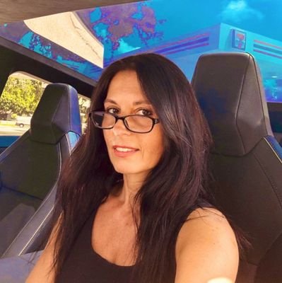 eva_offer's profile picture. 🧾Friendship welcome, fool around unwanted.. Not verified yet just a simple lady who loves her job & America 🇺🇸🇺🇸