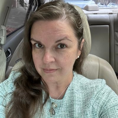 just_me_annie_p's profile picture. Joyful Catholic woman. Veteran. Glory to God in the highest. 🙏✝️ Christ is King! 👑