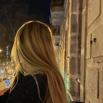 lenakio9's profile picture. 