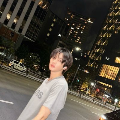 huesofbblue's profile picture. #Innsarin will continue to (rise) #RIIZE —— wonbin 🎸 sohee 💂🏼‍♀️ anton 🦕