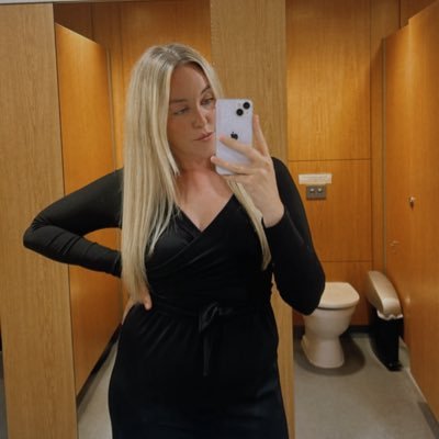PrincessKathyox's profile picture. UK • Findom • DM for payment methods•
