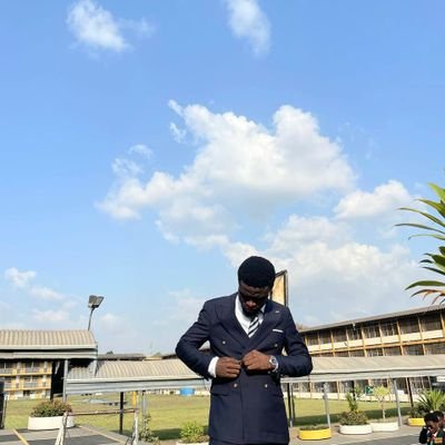 oe_boateng's profile picture. Chemical Engineer | BarcelonaFan | Win, LOSE, DRAW. CULER TILL I DIE❤️💙