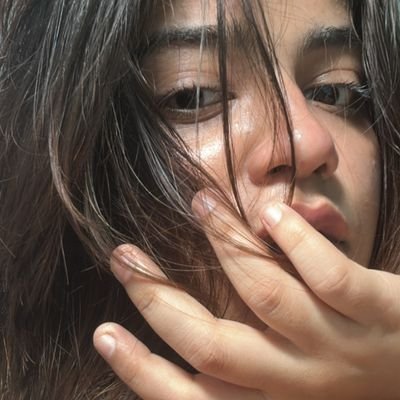 ShreyaVerm003's profile picture. certified delulu, still winning,  here being iconic