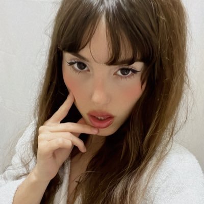 violetitangel's profile picture. im above average