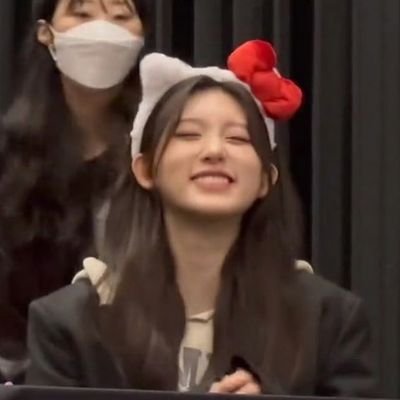 lisaniaalgaib's profile picture. spreading love and kindness ❤️