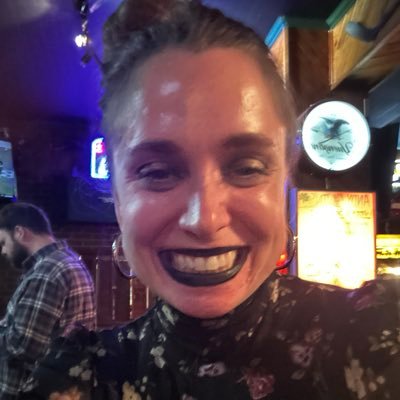 hollyannhughes_'s profile picture. Average woman, not a freak, not a prostitute, not famous, not a cop, not a government agent, not a honey pot whatever that is ewww. GO AWAY!