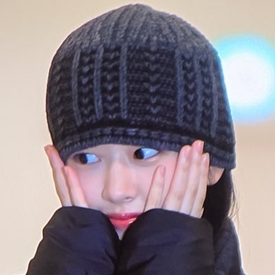 yujintwo's profile picture. 포포 포장마차 포크 포차코 포렌즈 포올링인폴 포시즌즈 포들 포프리카 🍚🐶🌊🫶