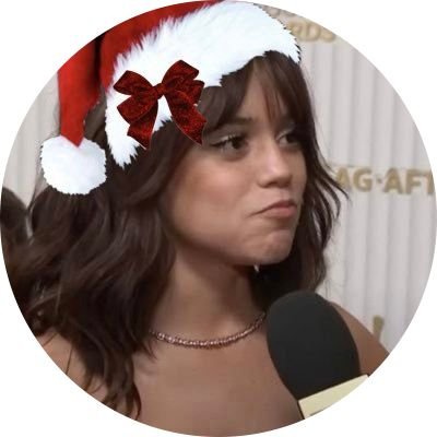 princesx_lottin's profile picture. • Fé 🙌🏼🤍
• Flamengo 🔴⚫️
≈ Apenas uma fã apaixonada pelo Kylian Mbappé 🐢❤️‍🩹