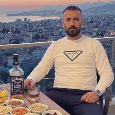 ali_can027's profile picture. 