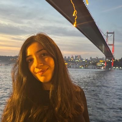ayseayyyy's profile picture. velet dişçisi