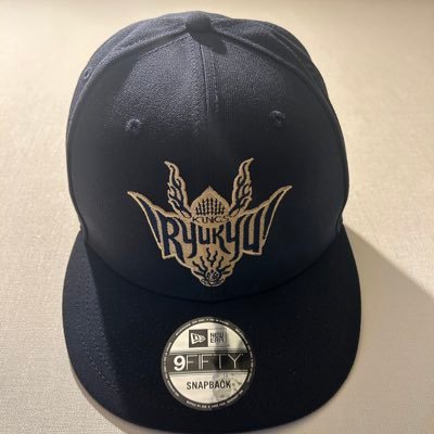 SnoopCatt13's profile picture. ゆたしくうにげーさびら、東京からはいさい、沖縄お笑いジョーグー・琉球HIPHOPジョーグー。東京生まれ東京育ちのキングスブースター🏀GOGO KINGS！