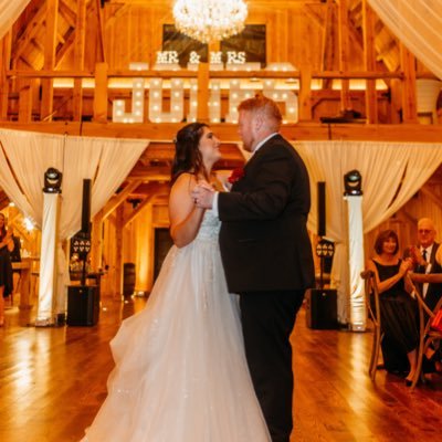 ashleyjones15__'s profile picture. wmu 23,