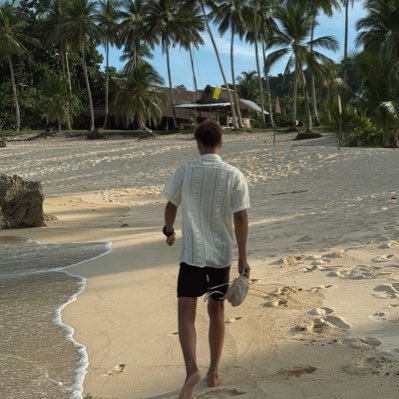 theIslandBoy30's profile picture. Not an alter ❌