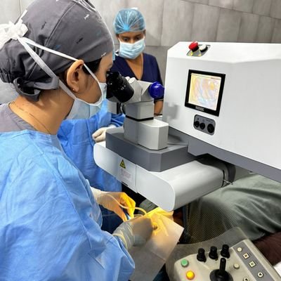 meta_morphopsia's profile picture. Ophthalmologist | Cataract, Cornea, ocular surface and refractive surgery| wondering quandary of solace | poetic escapades