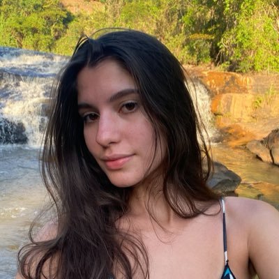 milenacm777's profile picture. got a 70s head but she's a modern lover