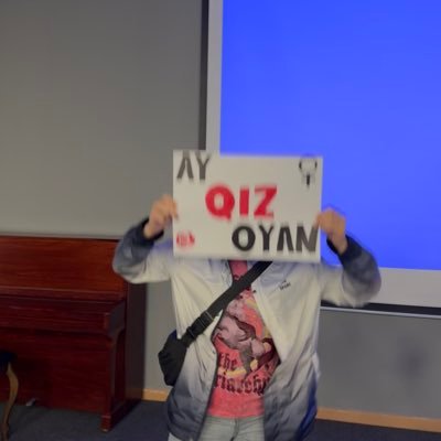 NurayAbb's profile picture. Ku | llb28 | leftist | feminist | ☮️