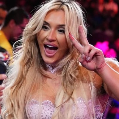 PrettyMyProblem's profile picture. I’m the girl next door… if you lived next door to a mansion. | EST. 2021 | parody of @tiffstrattonwwe