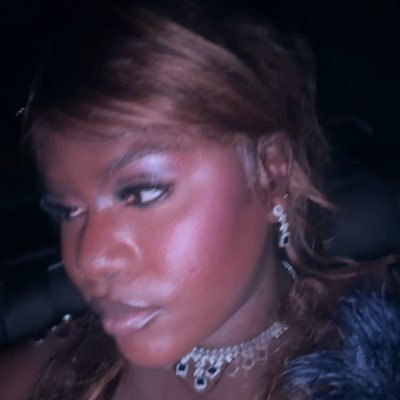 _sikirat's profile picture. IG: @_sikiratt majority of my tweets are based off the show I’m watching