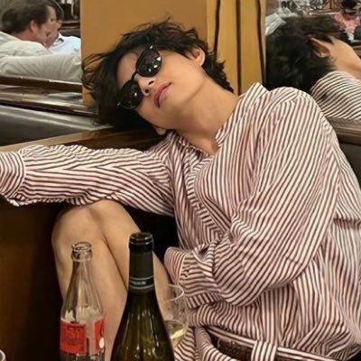 omrkive's profile picture. born to V loved