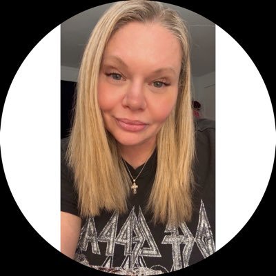 rebelpbelieve's profile picture. #dubnation #sfgiants #GoDawgs #fortheshoe watching Curry highlights on repeat. Romans 8:28 🇺🇸