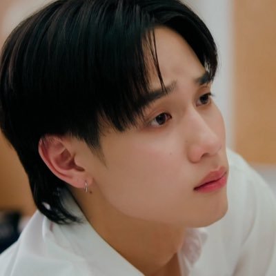 KalayarHtet's profile picture. i love love kim geonwoo surfjava and teeteepor 💕💕