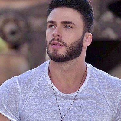 Mujahid10546668's profile picture. Jake Anderson is a playmaking center with exceptional vision and puck-handling skills🏑