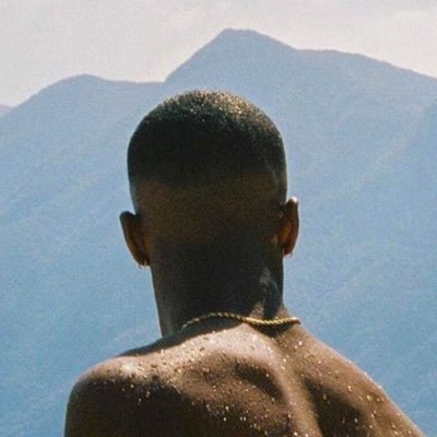 wtfisSss's profile picture. i hate pear