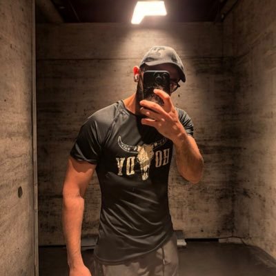 PhobiaMad's profile picture. ٩٠% قلش ٥% جد ٥% ثاني أكسيد الكربون غير مستوحى من أي أحداث حقيقية ♐️ Sagittarius