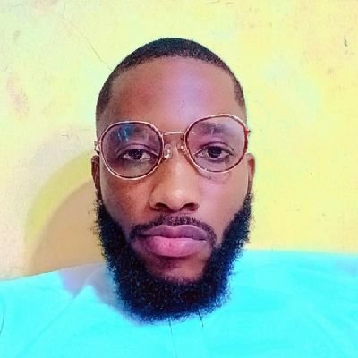 iam_edmondd's profile picture. Instead of playing it safe with what you know, take a chance on what could be.