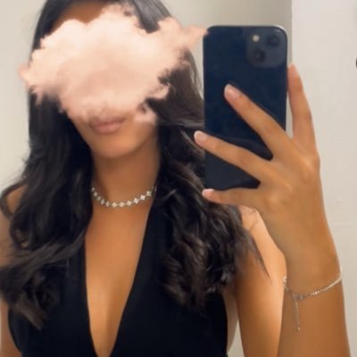 kr_n2s's profile picture. 