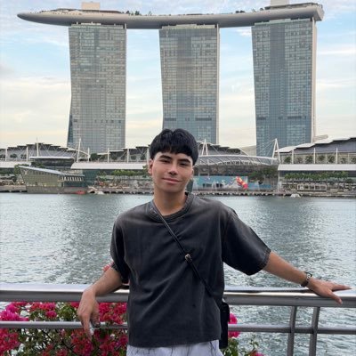 thirxyrd's profile picture. 