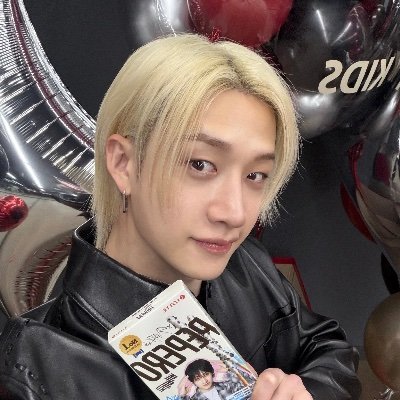 byarachnid's profile picture. ⠀⠀ ᅟ ⠀ ⠀⠀ ᅟ