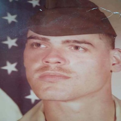 RealRodShelton's profile picture. I don't follow much as algorithms are set to "Ignore" Rod's Profile anyway.  But I help others I both Do, & Don't follow with 🌟 LIKES - COMMENTS  -   EXPANDS.