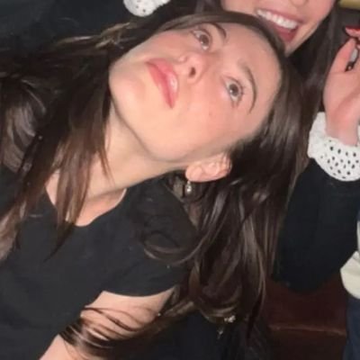 jendeea's profile picture. 