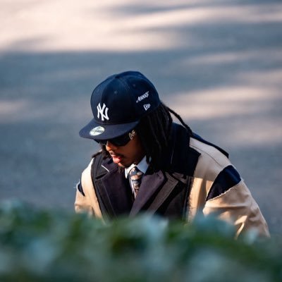 iam_mede's profile picture. I can do all things through Christ who strengthens me