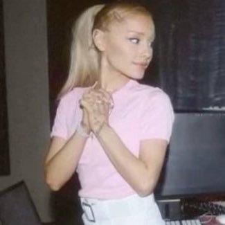 caesence's profile picture. 𓍢ִ໋ ݁ ˖