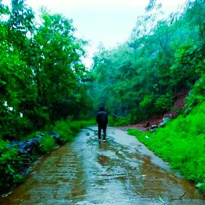 AChhatri01's profile picture. Just a survivor on Earth, bonded with nature. Captures life through an Android lens. Ordinary Indian soul, now in Dubai. Alt: @aly_three09two