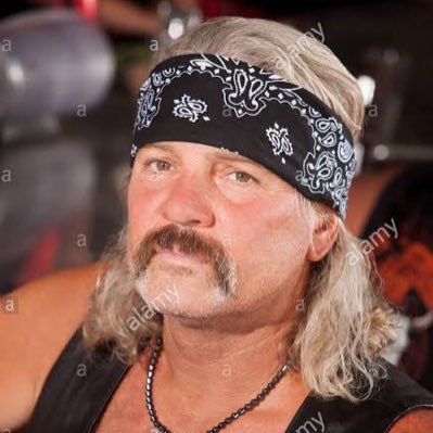 gorchbey2's profile picture. hadi evlat bırak o klavyeyi