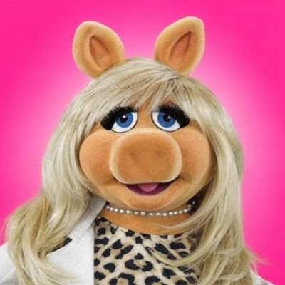 MissPiggyX_0's profile picture. 