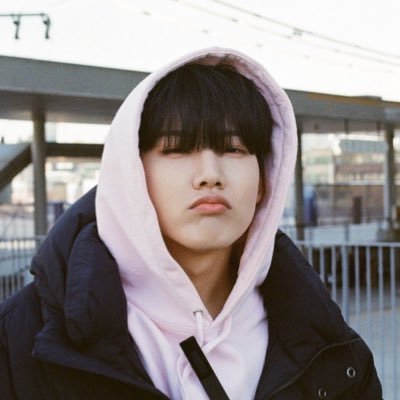 louvreaye's profile picture. multi fangirl ⟡ ults carateuzenahgavity — sukkyuhoon, soonhaohan, renminhae, onriyu, markbamjae, mojintae | bns. @onriyukuri • ext. @wonsmogu • arc. @dustwichu