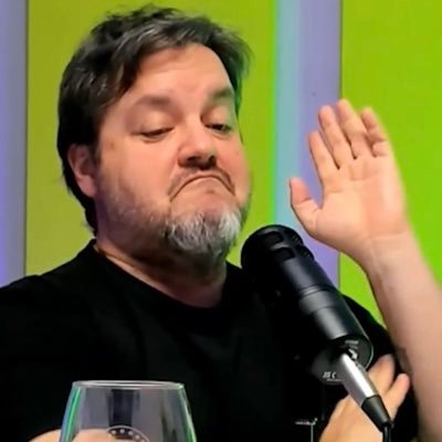 JFArdaiz's profile picture. Hago Periodismo en @asociailicita y Gobierno Abierto en @Innovaccionar  🇦🇷 "Solo llegan y se quedan los siniestros", dice @anicastillobb 🥰