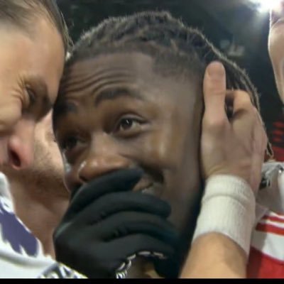 ScotGooner1's profile picture. Followed By The Invisible Wall Gilberto Silva, Loyal Gooner to a fault, Win, Lose Or Draw. #UTA🔴⚪️ I like to fish. why so serious?